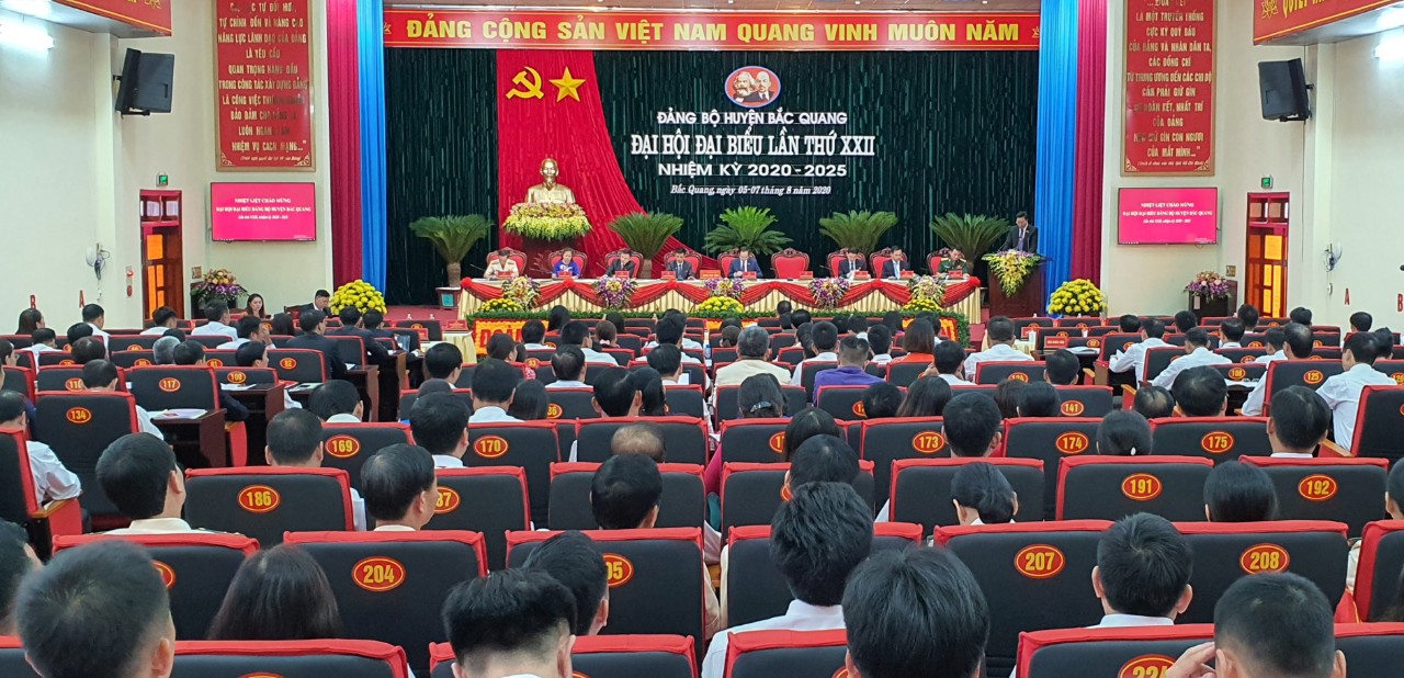 Thôn Phố Cáo tổ chức lao động cộng sản vệ sinh môi trường  chung tay xây dựng nông thôn mới kiểu mẫu